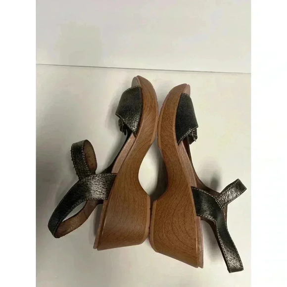 Dansko shoes - Picture 4 of 6